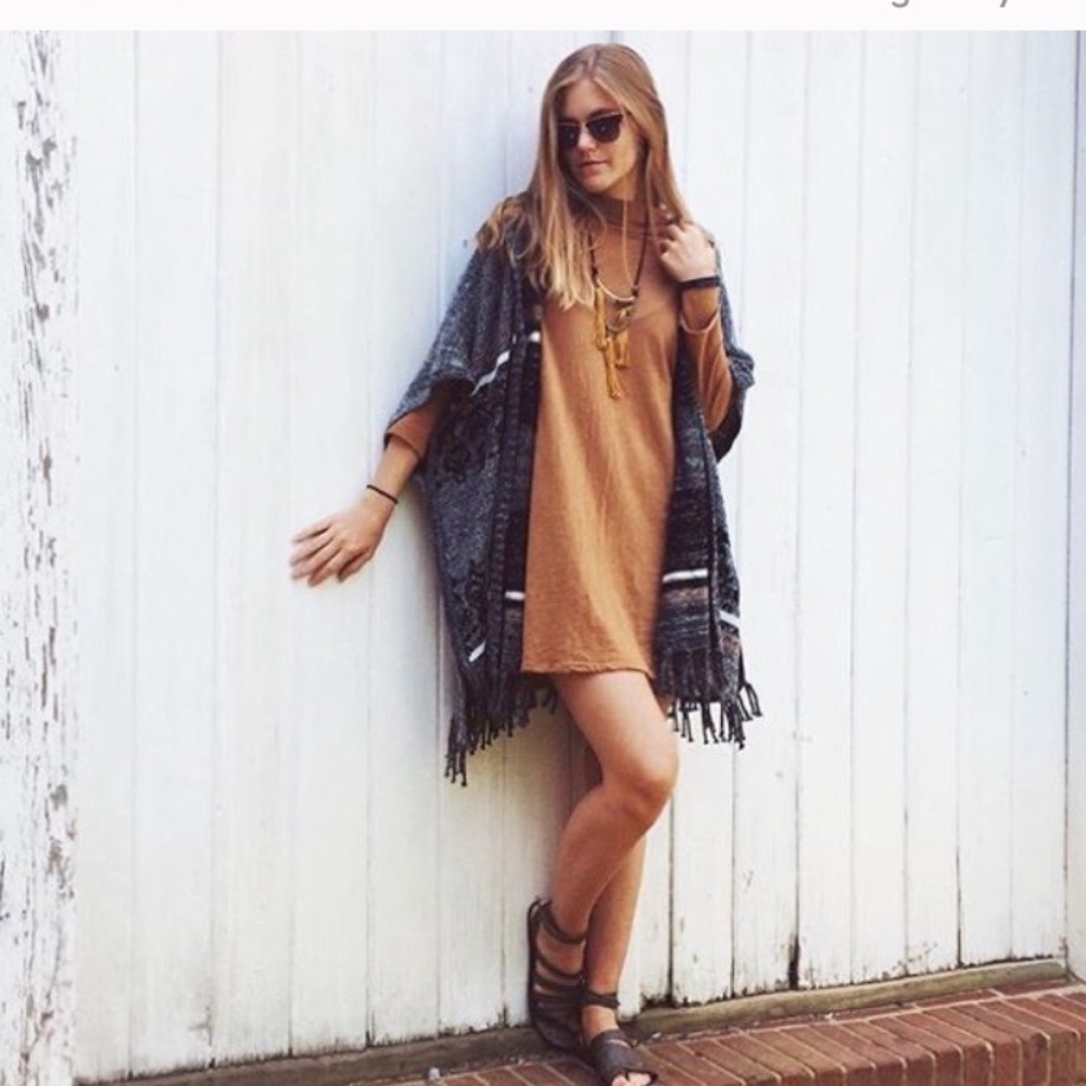 Fringe kimono